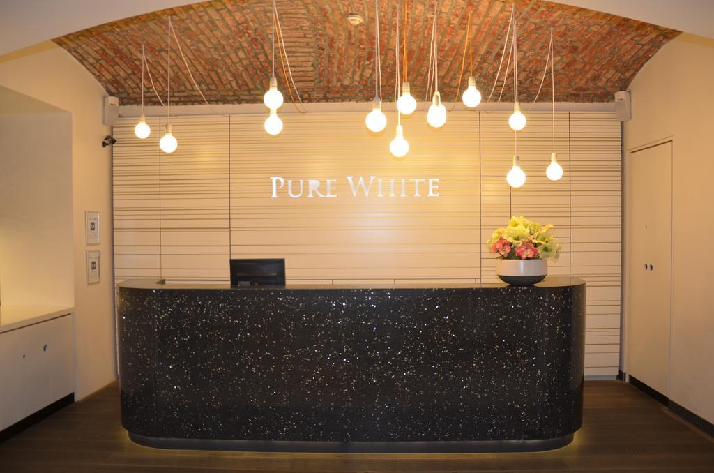 Hôtel Pure White à Prague Extérieur photo